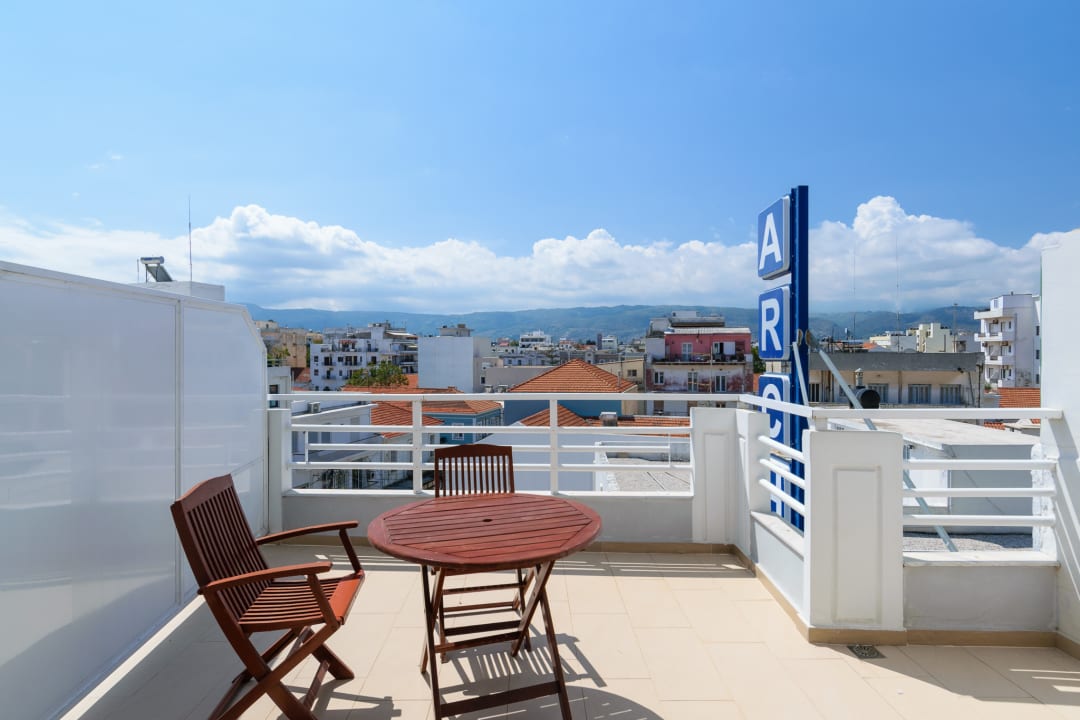 Außenansicht Hotel Archontiki