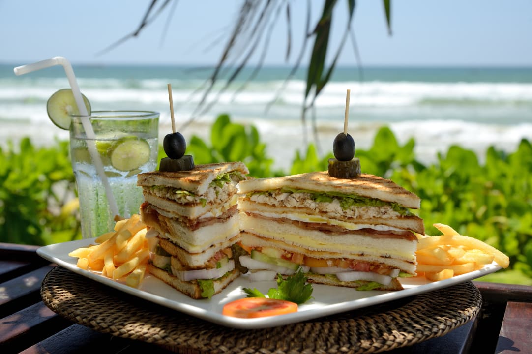 Gastro Hotel Weligama Bay Resort