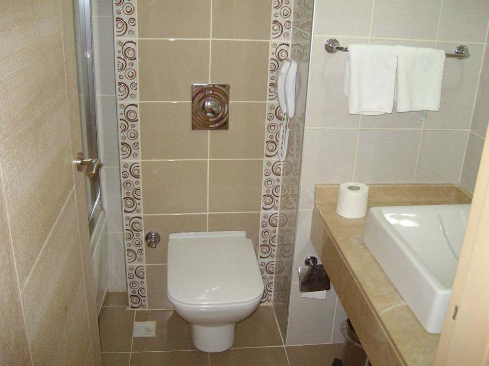 Ebenfalls sehr sauber Top Hotel