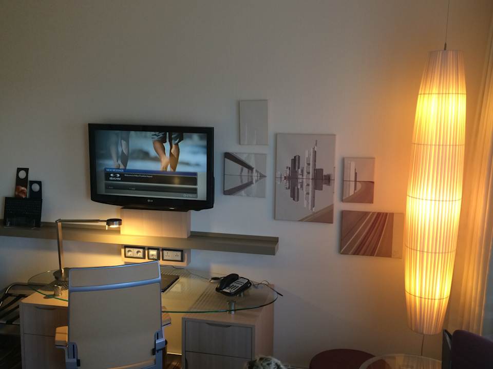 Zimmer Hilton Frankfurt Airport