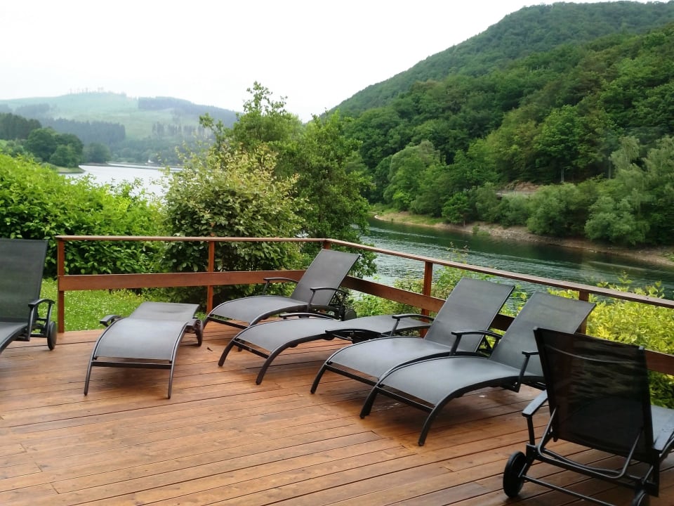 Wellnessterrasse Göbel's Seehotel Diemelsee