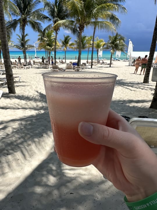 Strand Hotel Riu Lupita