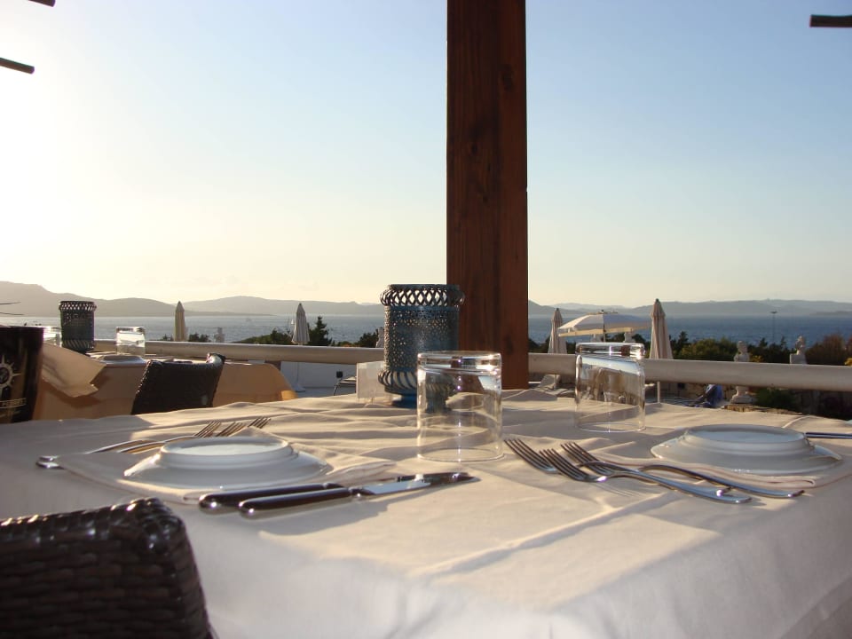 Restaurantterrasse mit herrlicher Aussicht Hotel Grand Relais dei Nuraghi