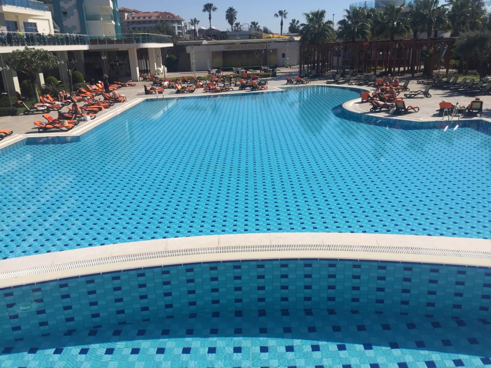 Pool Commodore Elite Suites & Spa - Adults only