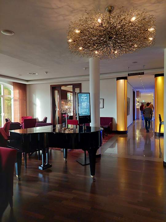 Lobby Best Western Premier Castanea Resort Hotel