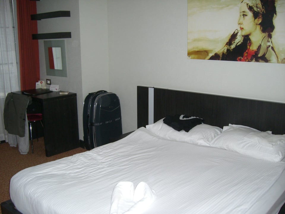 Schlafraum Limak Lara Deluxe Hotel & Resort