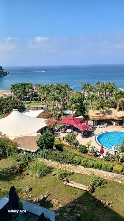 Pool Justiniano Deluxe Resort