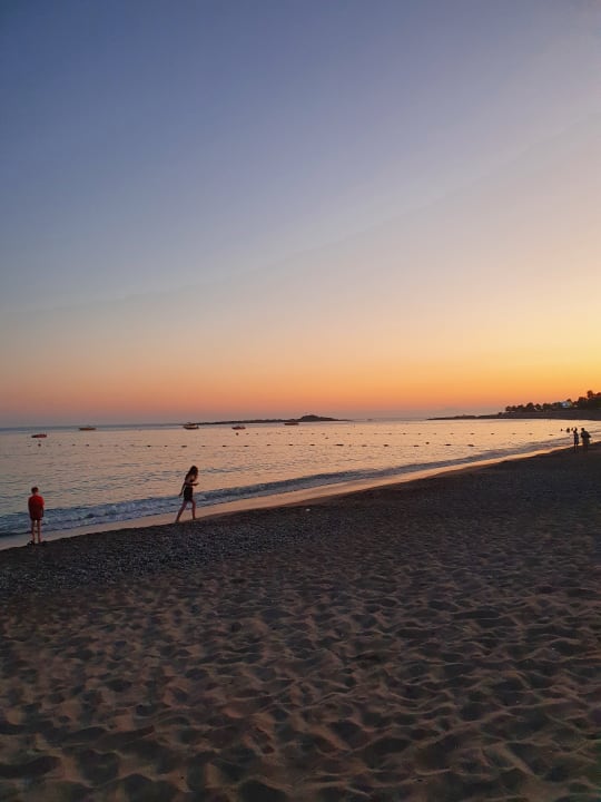 Strand Saphir Resort & Spa