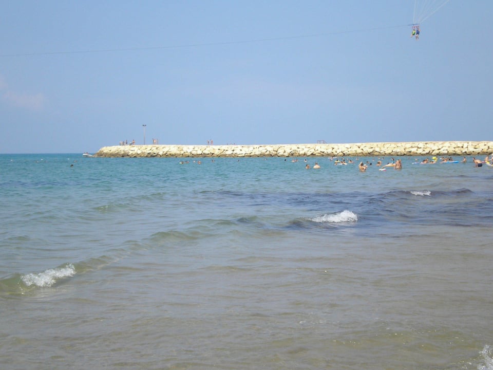 Meer Hane Family Resort