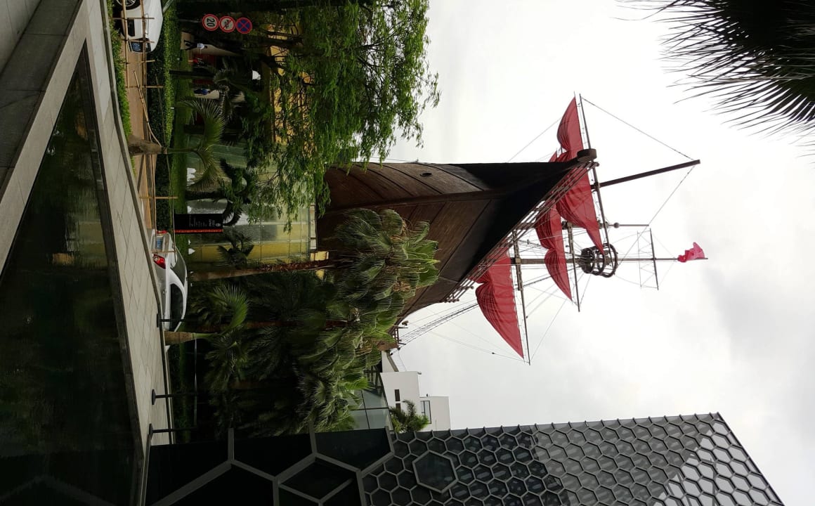 Zufahrt zum Hotel Hotel InterContinental Shenzhen