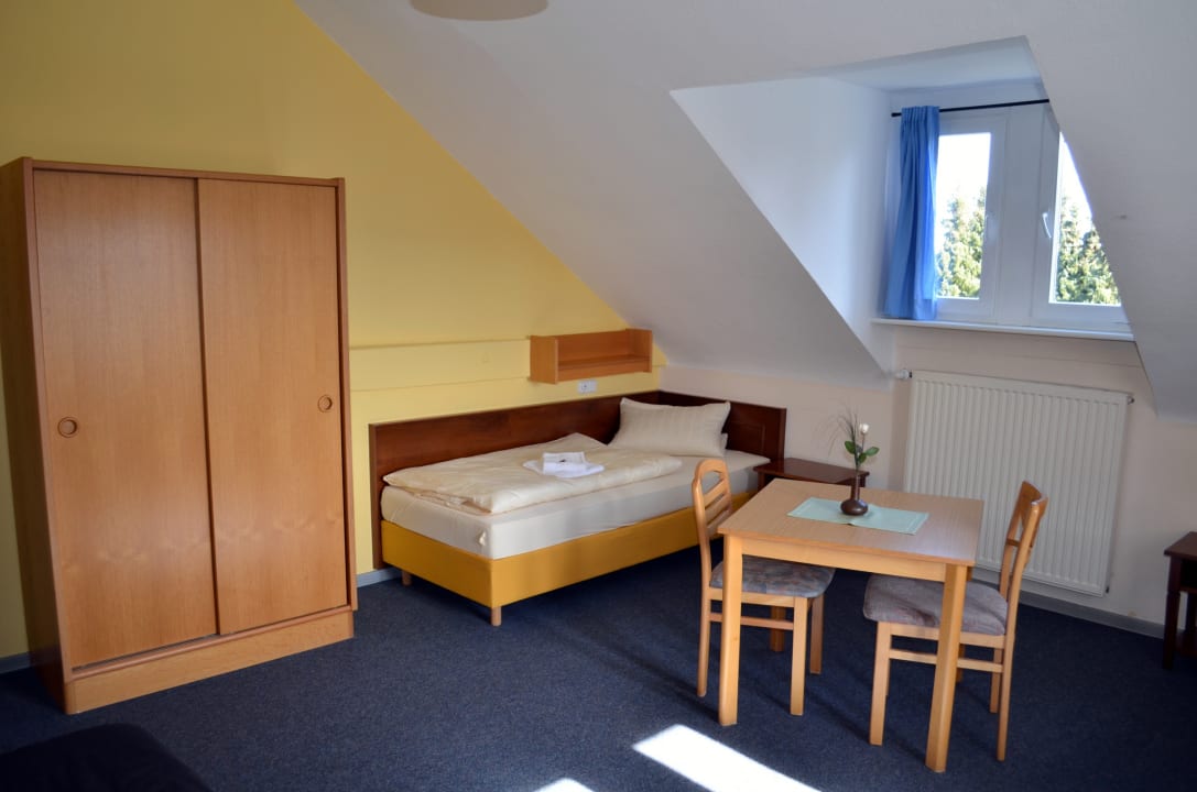 Zimmer Stiftsberg - Bildungs- & Freizeitzentrum