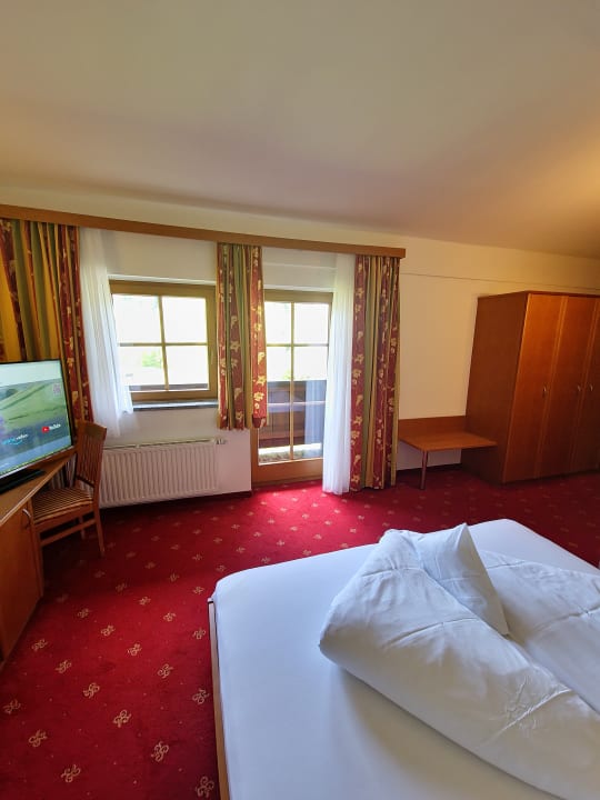 Zimmer Garni Hotel - Das Alpin Kaiserzeit