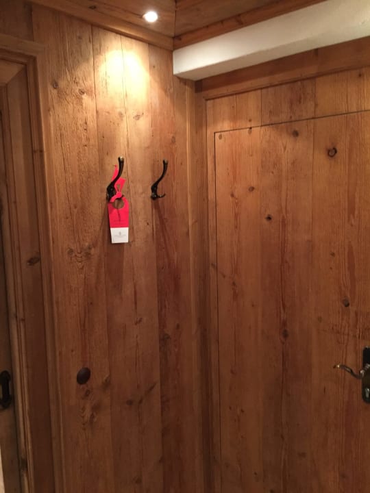 Eingangsbereich mit Garderobe Hotel Zur Tenne