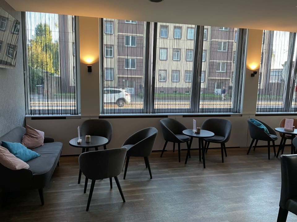 Lobby ibis Styles Halle