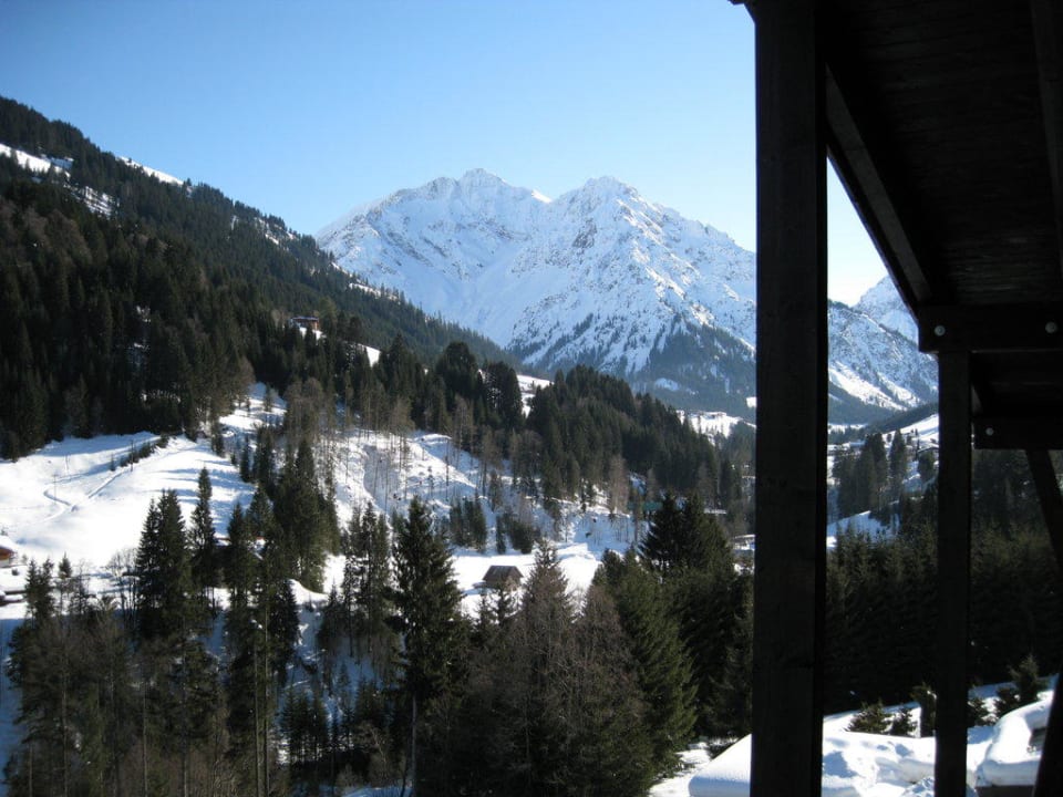 Aussicht aus Zimmer Verwöhn- und Wellnesshotel Walserhof