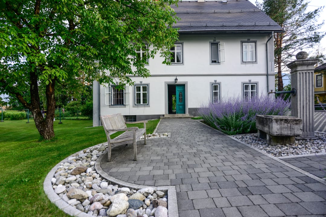 Außenansicht Ferienwohntraum Haller - Villa Alpenchic