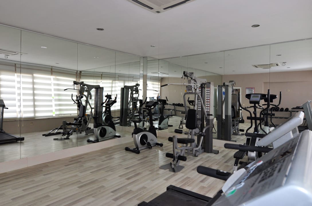 Fitness  Ramada Resort by Wyndham Side