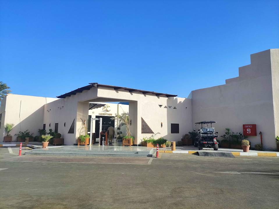 Außenansicht Eagles Paradise Abu Soma