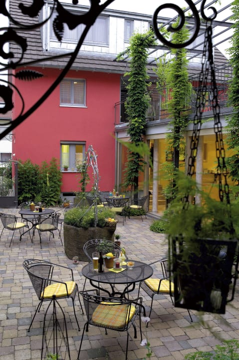 Innenhof Hotel Arndt Garni