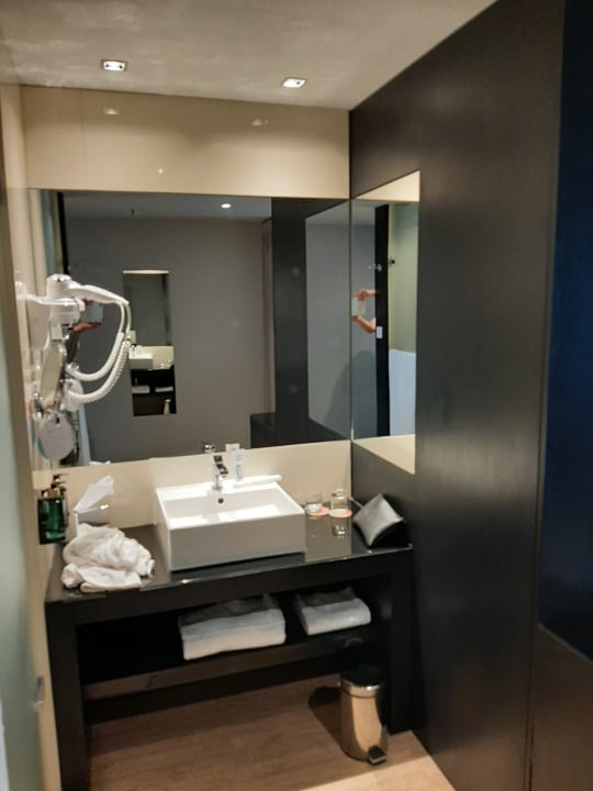 Zimmer Meliá Lisboa Aeroporto