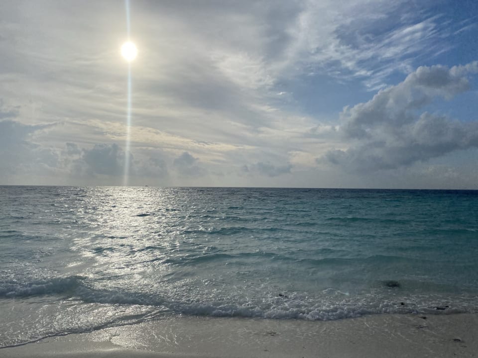 Strand Veligandu Maldives Resort Island