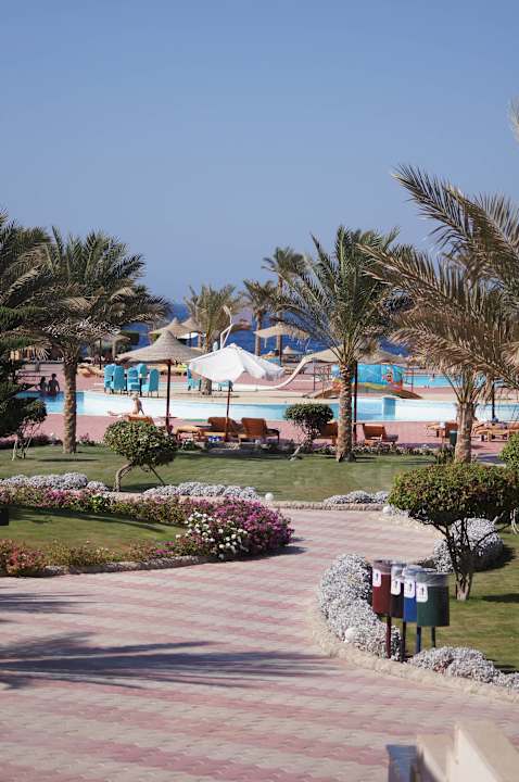 Droga Three Corners Sea Beach Resort