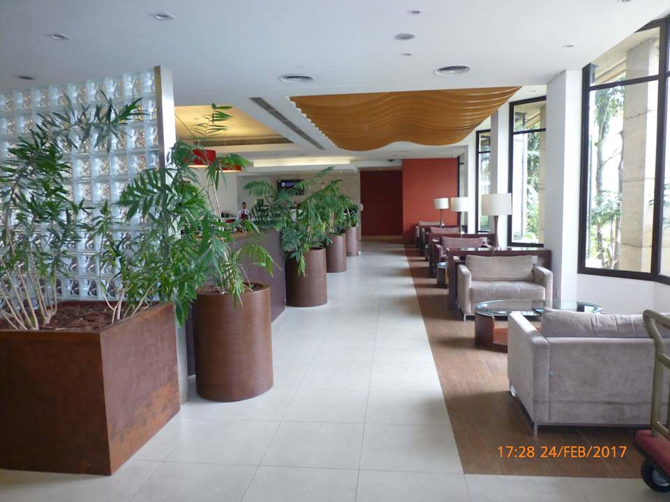 Eingang ins Restaurant Hotel Panamby Guarulhos