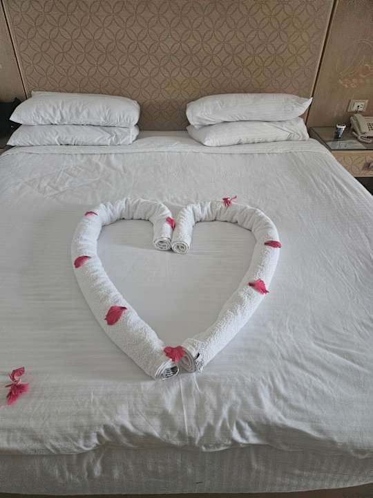 Zimmer Three Corners Happy Life Beach Resort