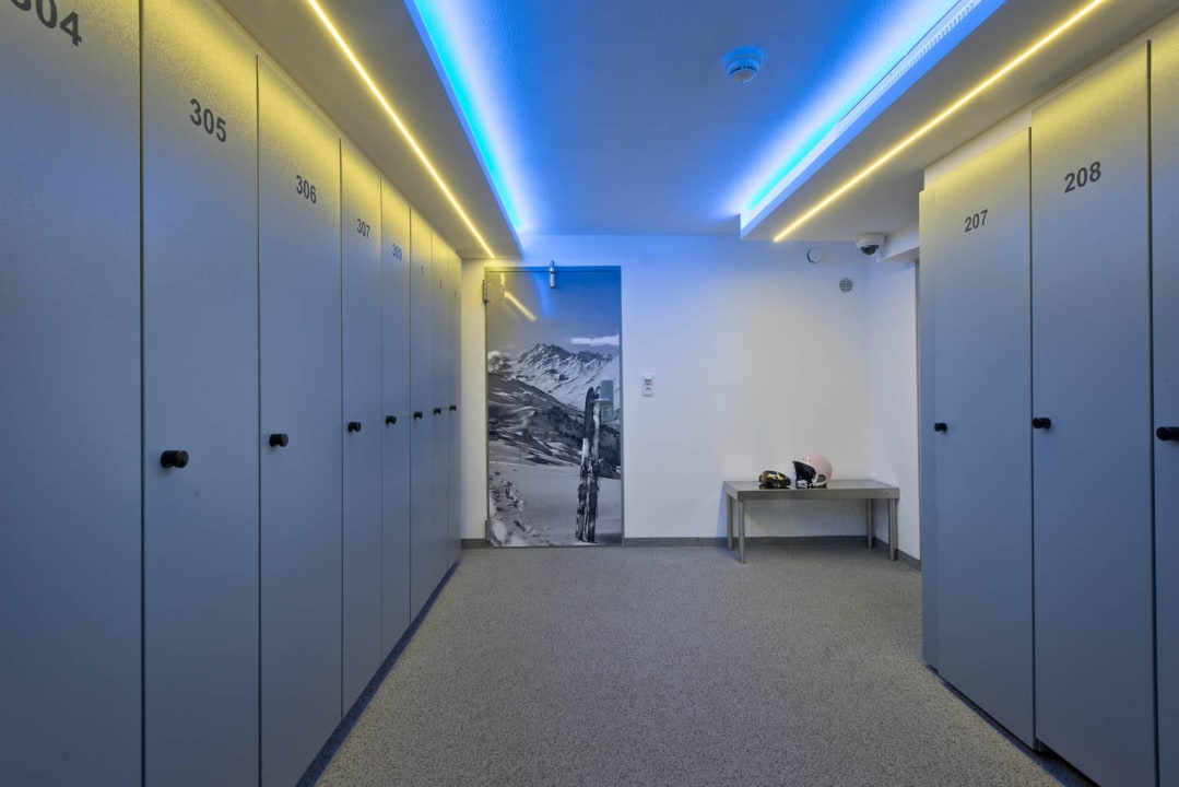 Unser neuer Skiraum... Hotel Verwall