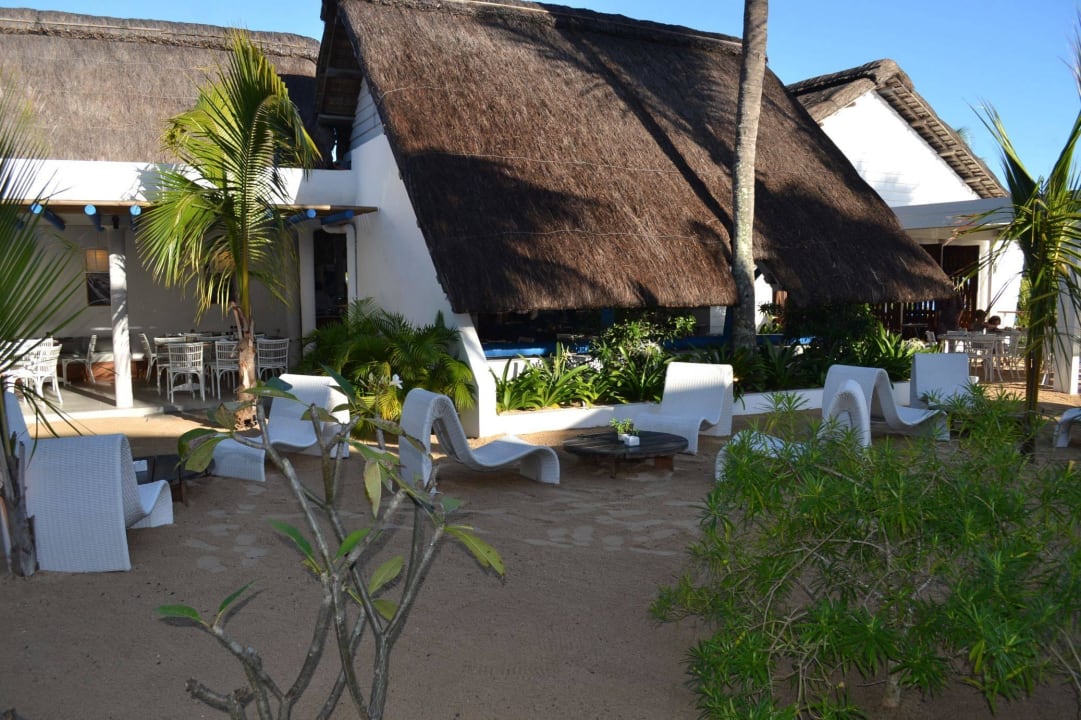 Wygląd zewnętrzny hotelu  Veranda Pointe aux Biches Hotel