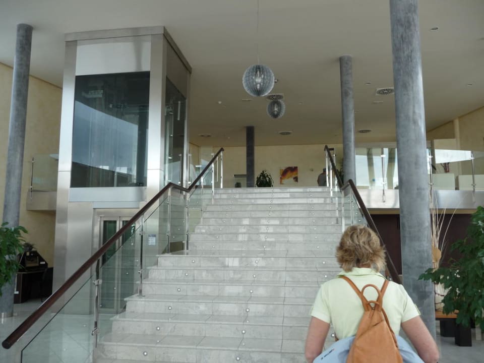 Treppe zum Ausgang Hotel Las Costas