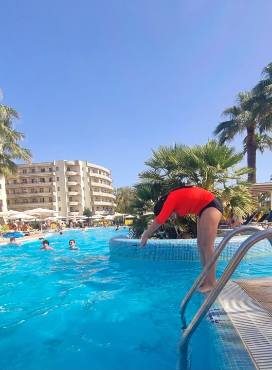 Pool allsun App.-Hotel Orient Beach