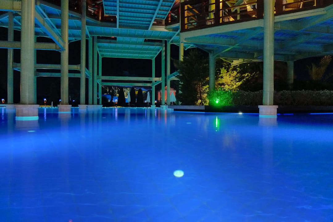 Pools rund um das Café Limak Lara Deluxe Hotel & Resort