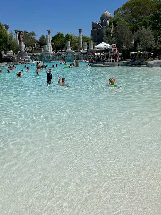 Pool Xanadu Resort Hotel