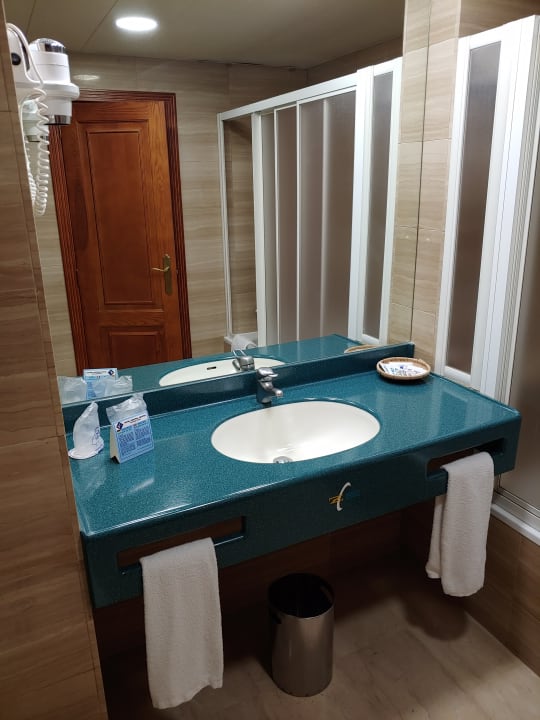 Zimmer Hotel Zentral Center - Adults only