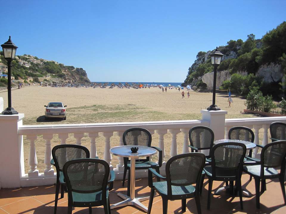 Der Ausblick auf der Terrasse an der Bar Flipflop Cala Romantica