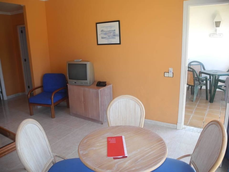 Wohnzimmer im Bungalow des Hotels Cala Galdana Minura Cala Galdana & Apartamentos d'Aljandartos d'Aljandar