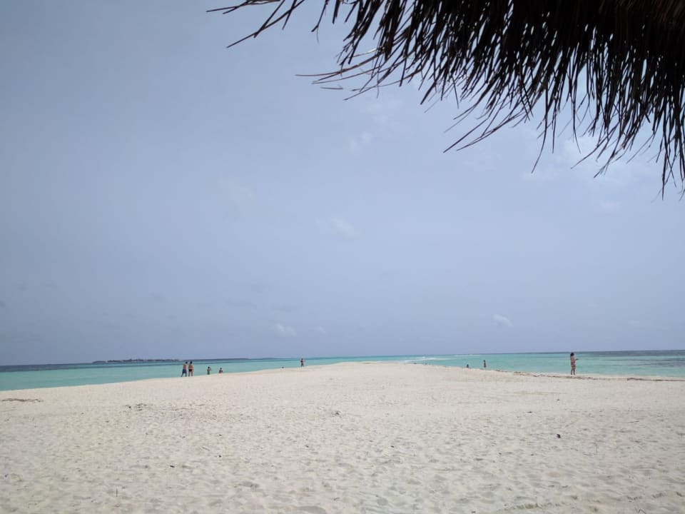 Strand Kuredu Island Resort & Spa