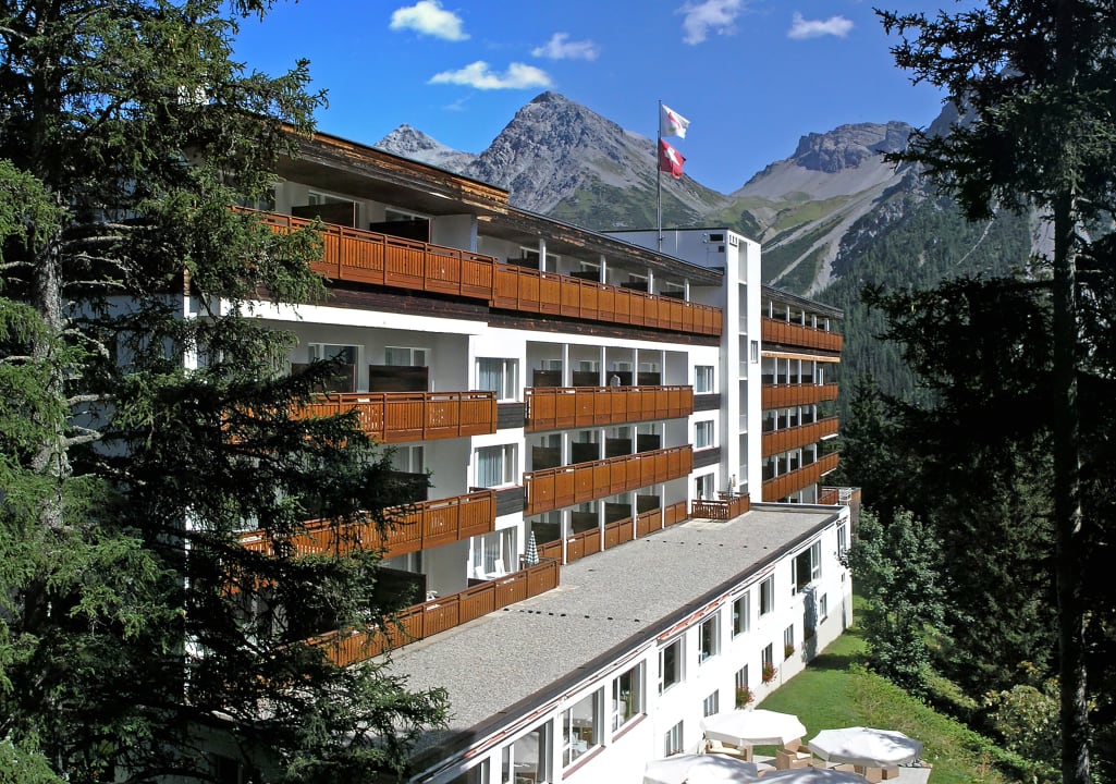 Außenansicht Sunstar Hotel Arosa