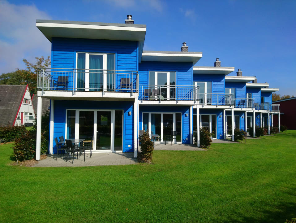 Außenansicht Ferienhauspark Asgard in Damp