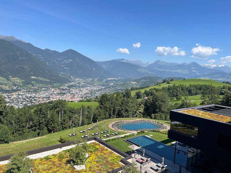 Pool Santre dolomythic home