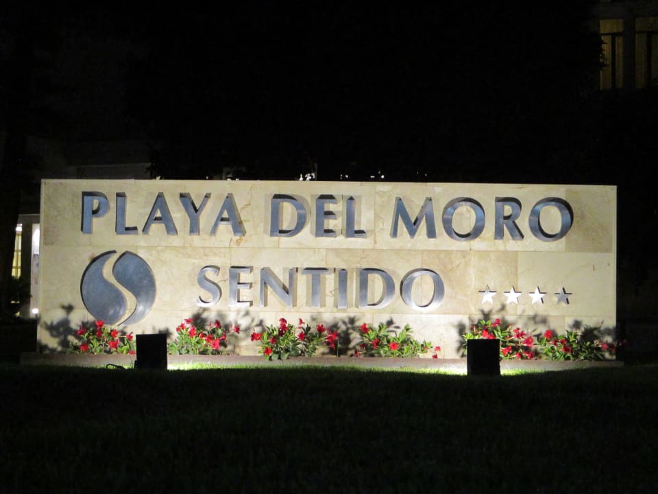 Außenansicht CM Playa del Moro