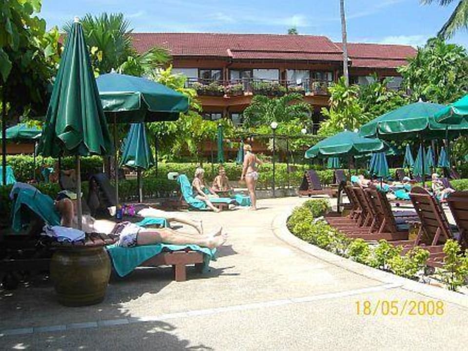 Einer der Pools Courtyard by Marriott Phuket, Patong Beach Resort
