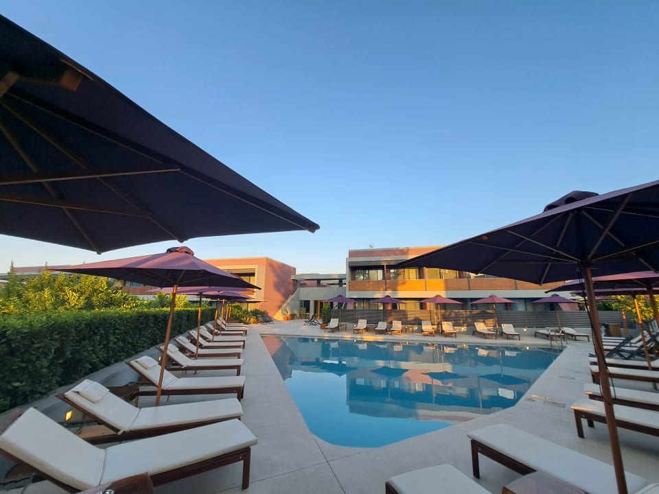 Pool Harmony Boutique Resort