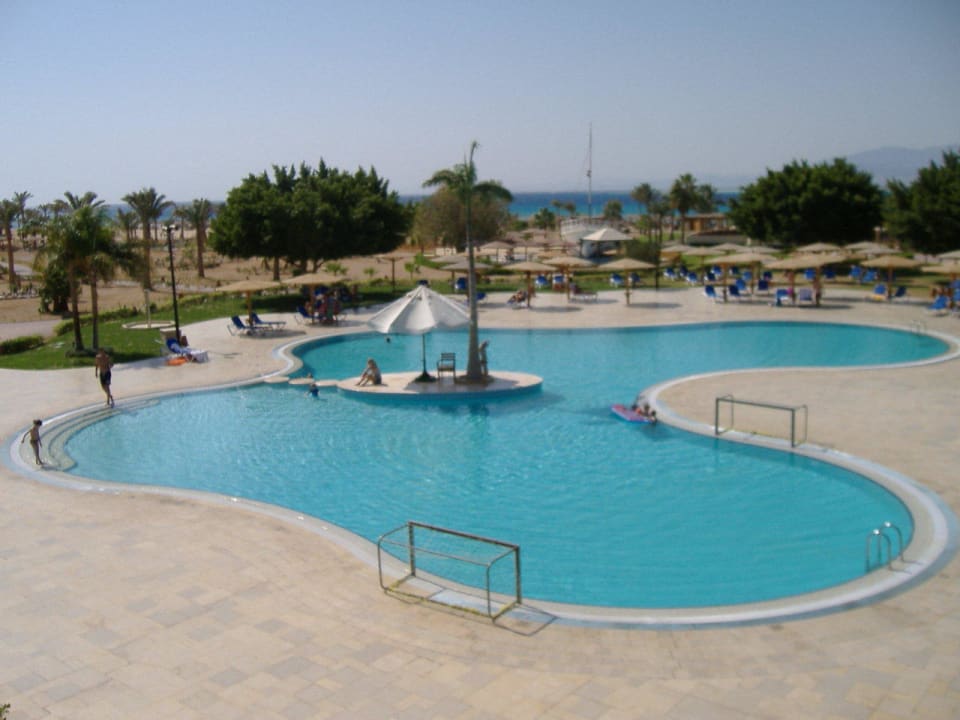 Hauptpool ROBINSON SOMA BAY