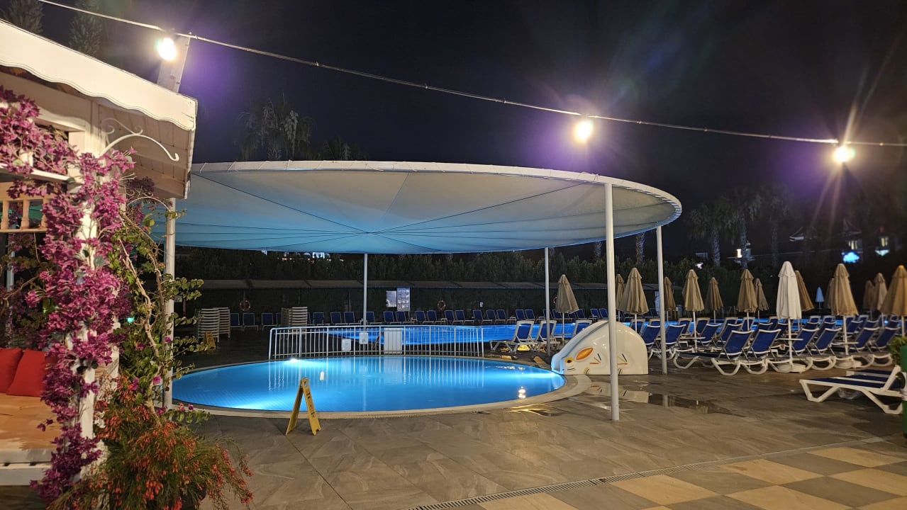 Pool Hane Family Resort