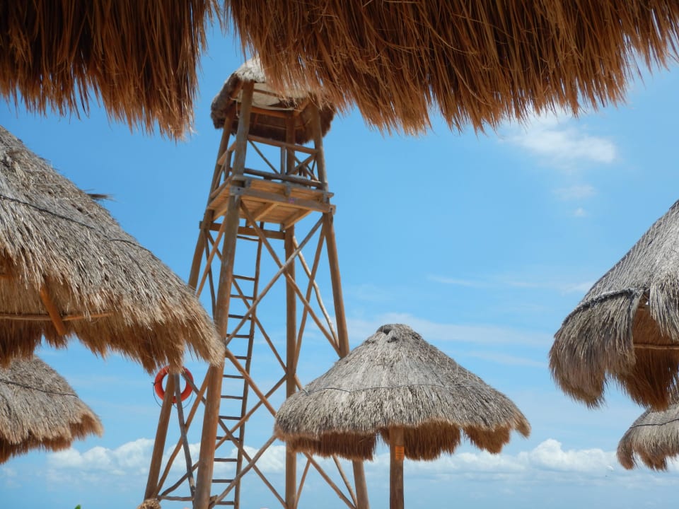 Hochsitz für Lifeguard Iberostar Waves Paraiso Beach