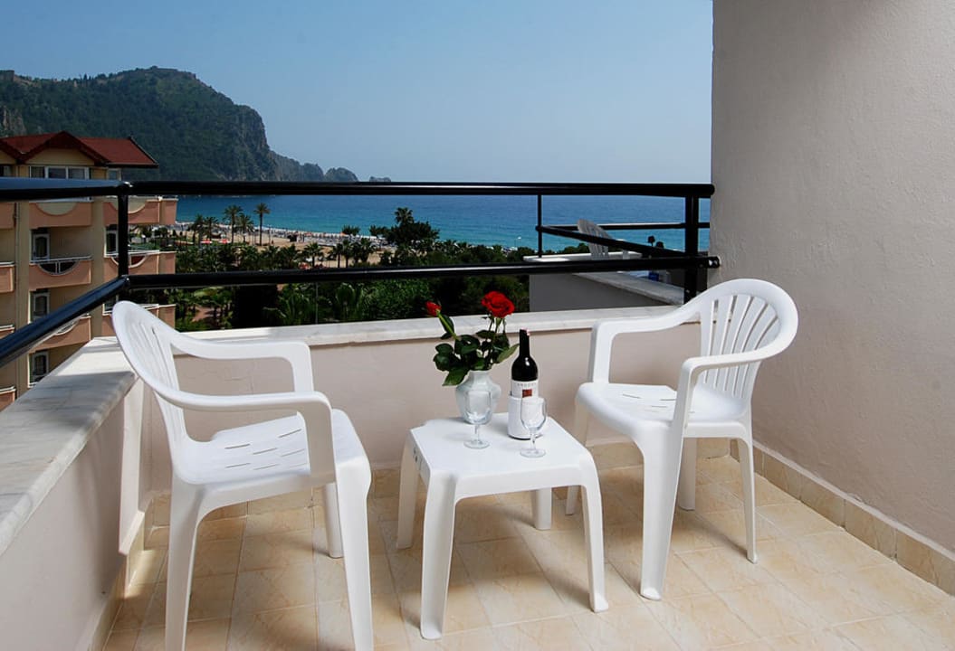 Balkon Hatipoglu Beach Hotel