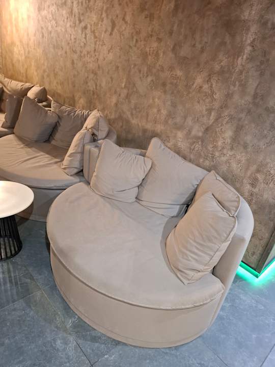 Pool Apartel Uzhhorod