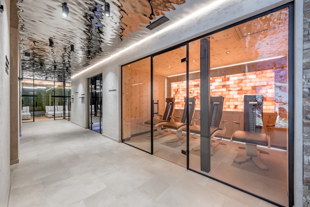 Sport & Freizeit Hotel Gotthard Zeit